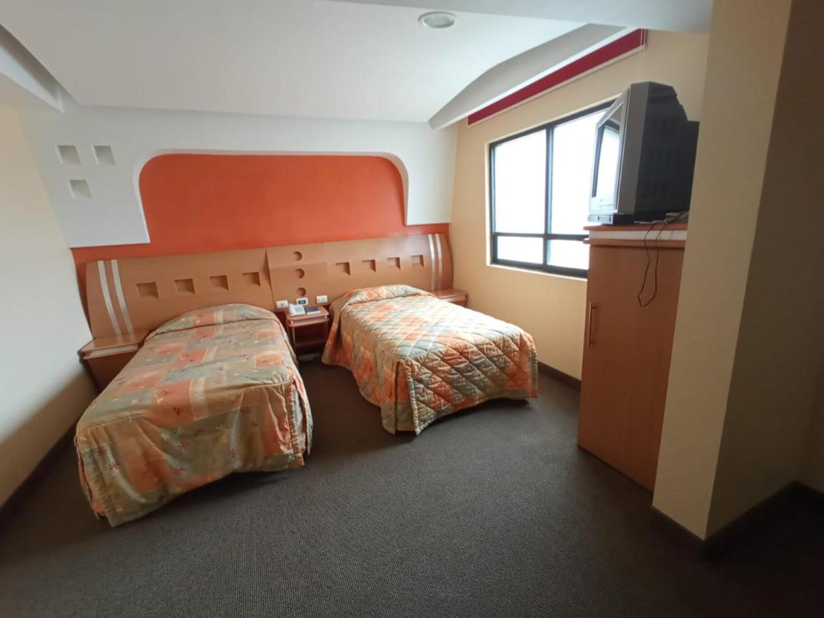 Hotel Terminal De Puebla Dış mekan fotoğraf