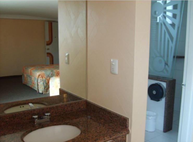 Hotel Terminal De Puebla Dış mekan fotoğraf